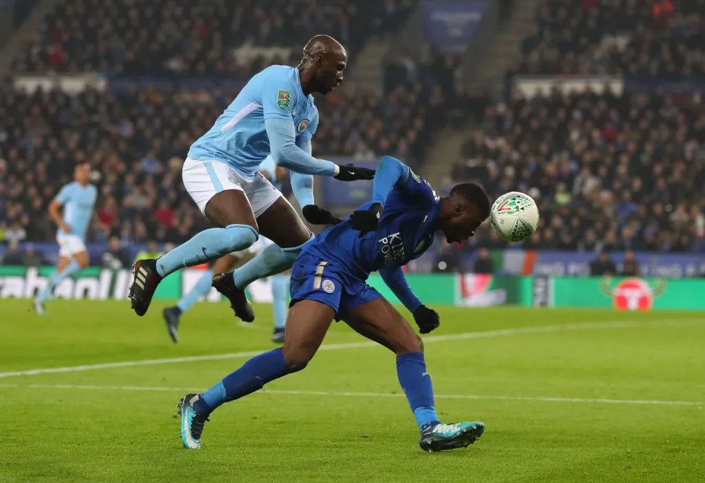 关于清晨体能课后，夏洛特黄蜂再遭质疑备战足总杯，目标明确，赛季目标并未改变的信息-英雄联盟S15赛制