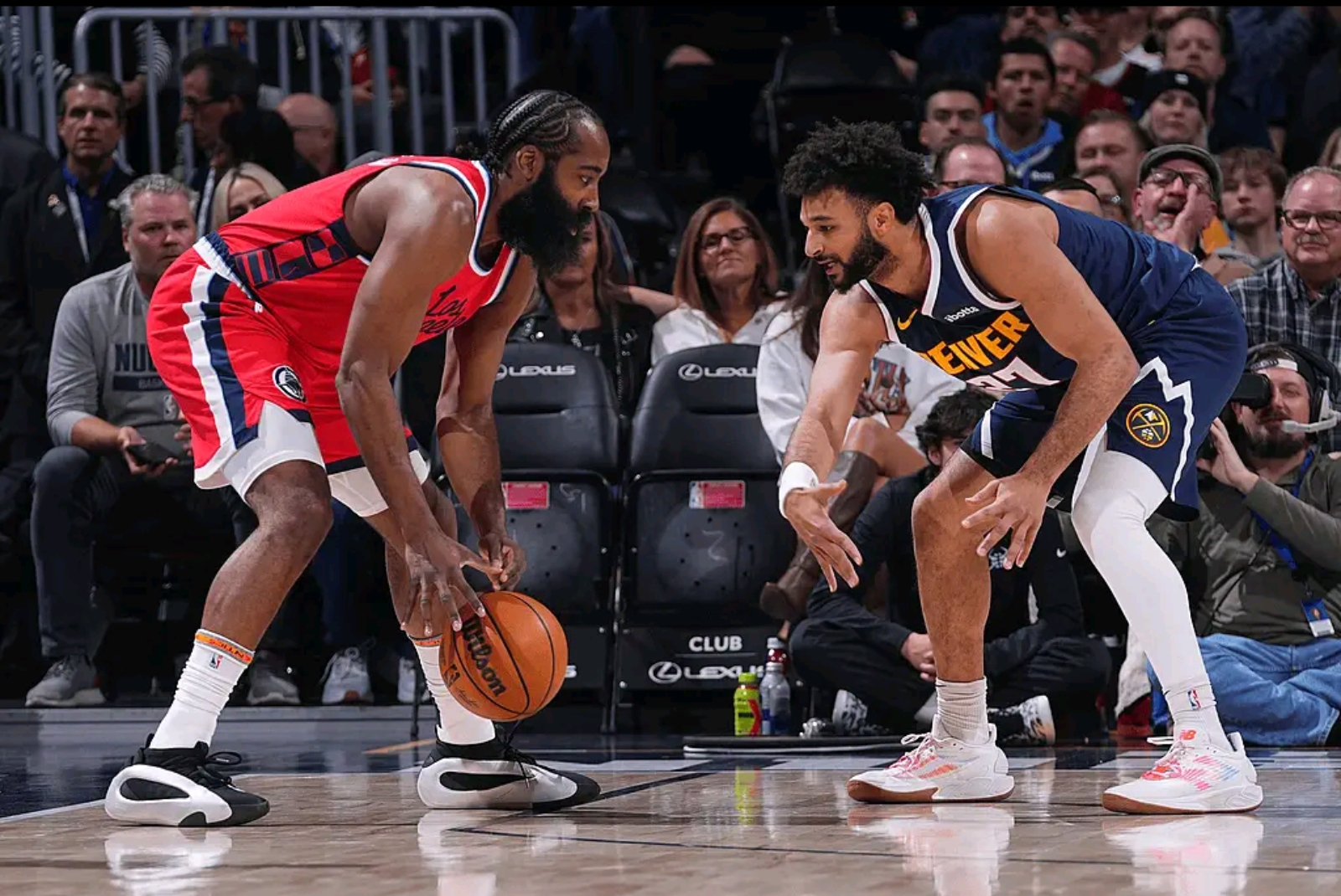 丹佛掘金关键时刻单刀错失；志在欧超杯名次提升；气氛紧张；球队文化再被提及的简单介绍