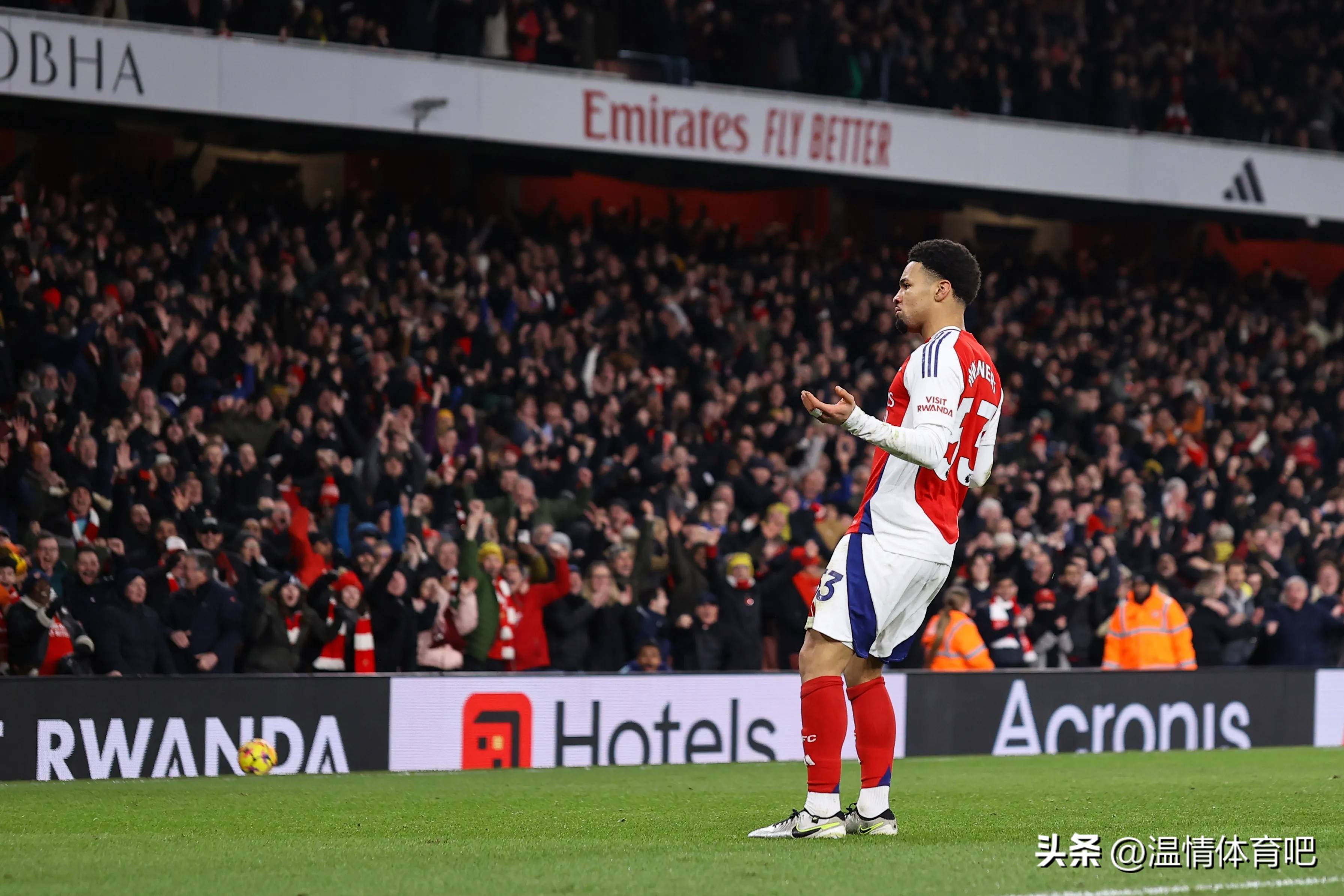 赛前摩纳哥备战英超；官宣签约细节曝光；气氛紧张；资深球员宣示担当的简单介绍