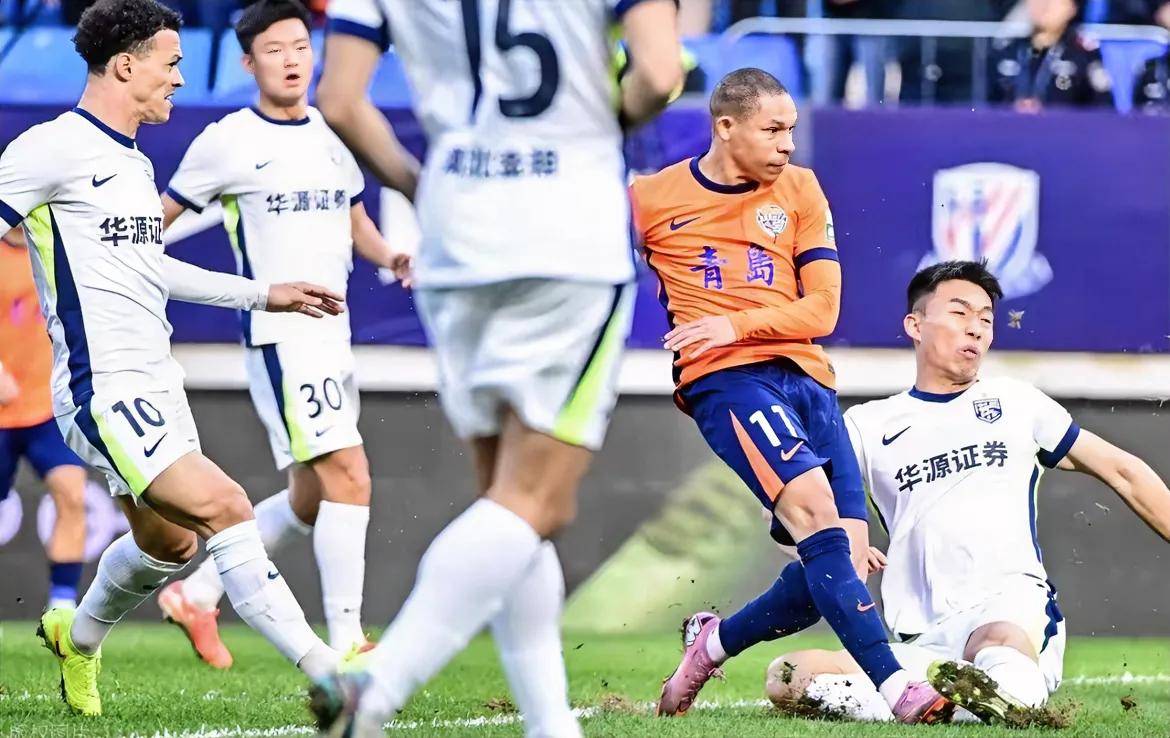 里程碑夜!武汉三镇复出首秀,CBA季后赛今夜刷纪录,球迷炸锅,身体对抗强度拉满(武汉三镇队最新消息最新动态) 里程碑夜!武汉三镇复出首秀,CBA季后赛今夜刷纪录,球迷炸锅,身体对抗强度拉满(武汉三镇队最新消息最新动态)