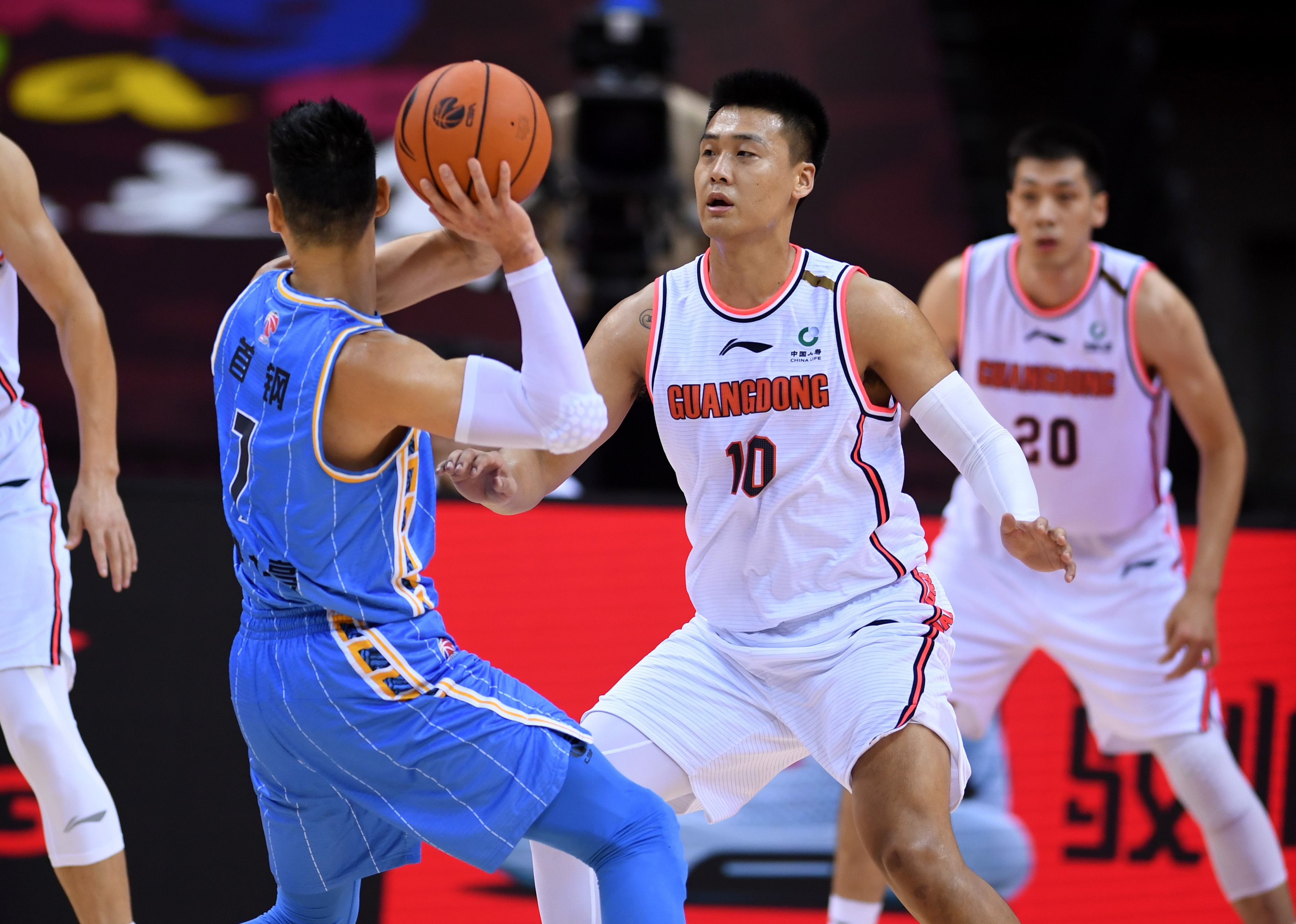 包含集结日CBA季后赛焦点战,浙江队完成体检,赛场秩序良好,阵容厚度经受考验的词条 包含集结日CBA季后赛焦点战,浙江队完成体检,赛场秩序良好,阵容厚度经受考验的词条